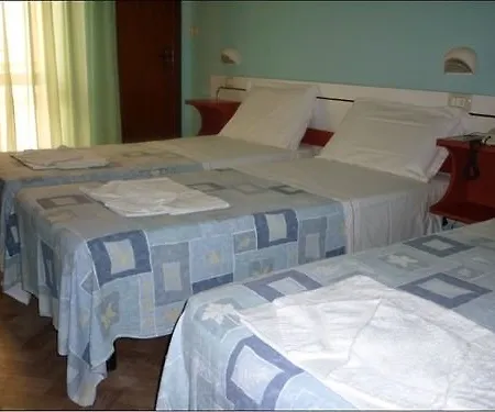 Отель Maena 2*